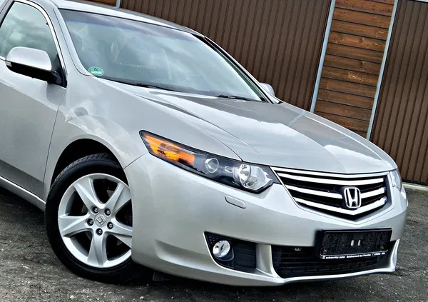 honda Honda Accord cena 35900 przebieg: 191000, rok produkcji 2009 z Września